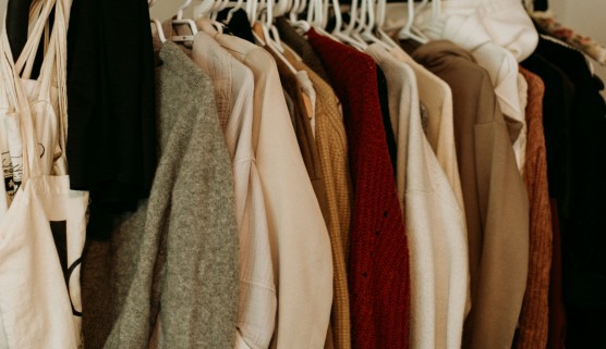 Man & Women Knit Wears